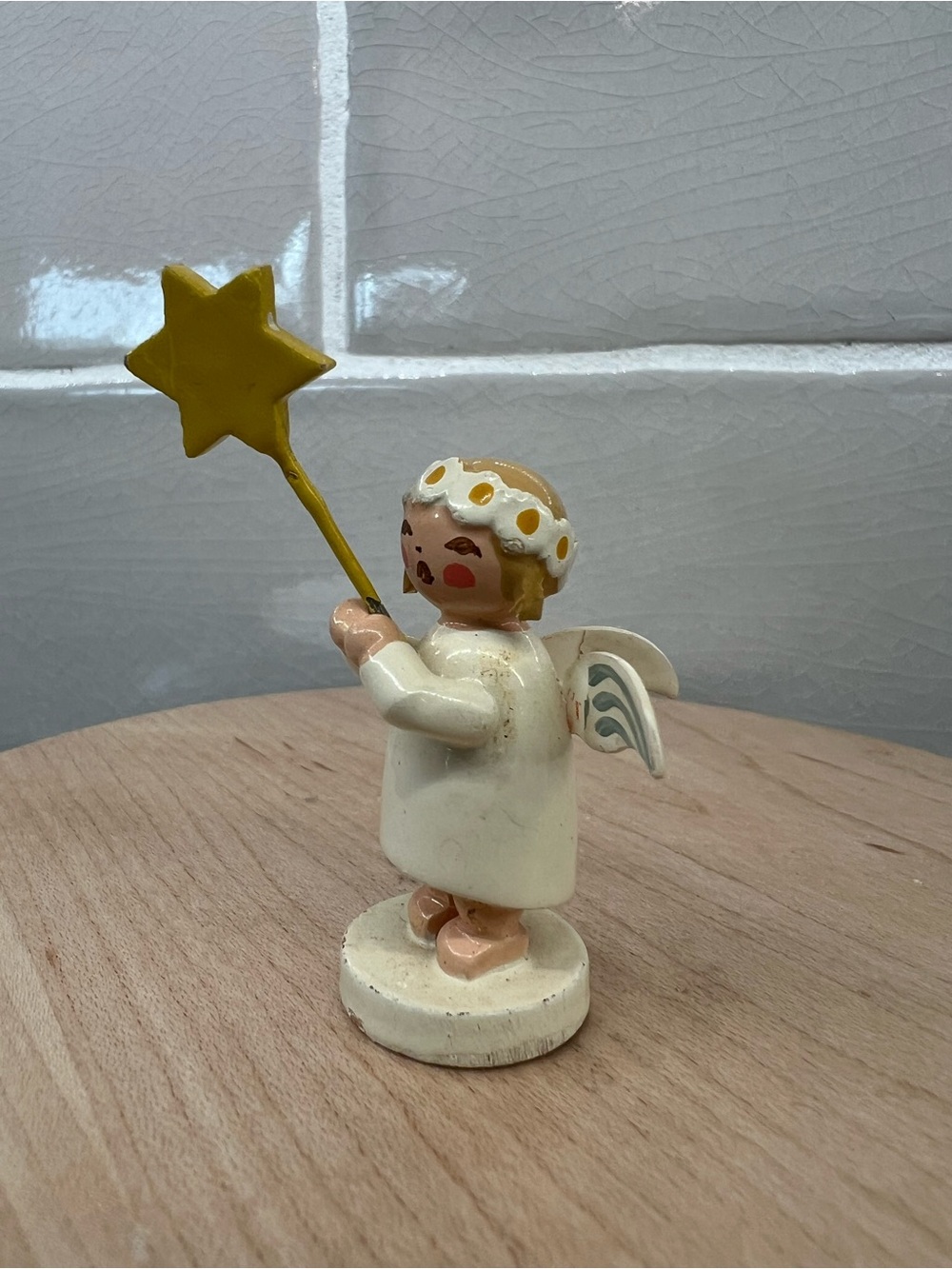 Vintage Lot of Wendt and Kuhn Erzegebirge German Miniature Wood Children/Angels - Picture 6 of 16